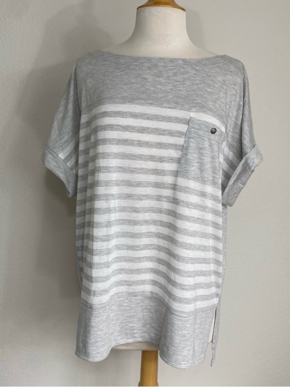 Jones New York Womens Gray White Metallic Stripe T-Shirt Coastal Casual Size L